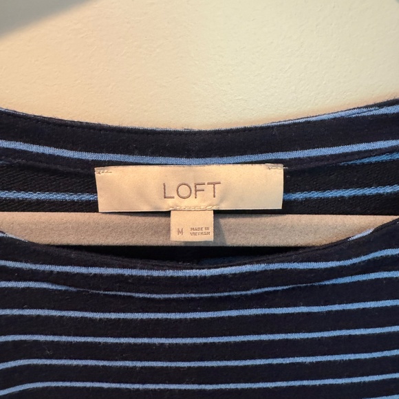 LOFT Long Sleeve Tee, M, EUC, Navy stripe - Picture 4 of 8